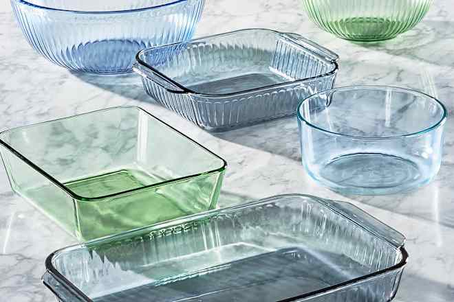 These Colorful Pyrex Bowls Will Look Gorgeous in Your Fridge