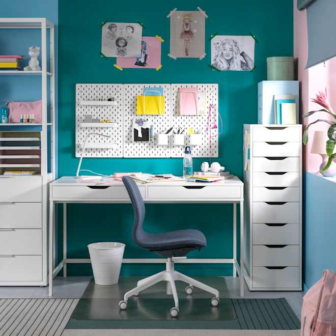SPONSORED POST: How to Set Up a Dorm Room That Works Really Hard — and Looks Really Good
