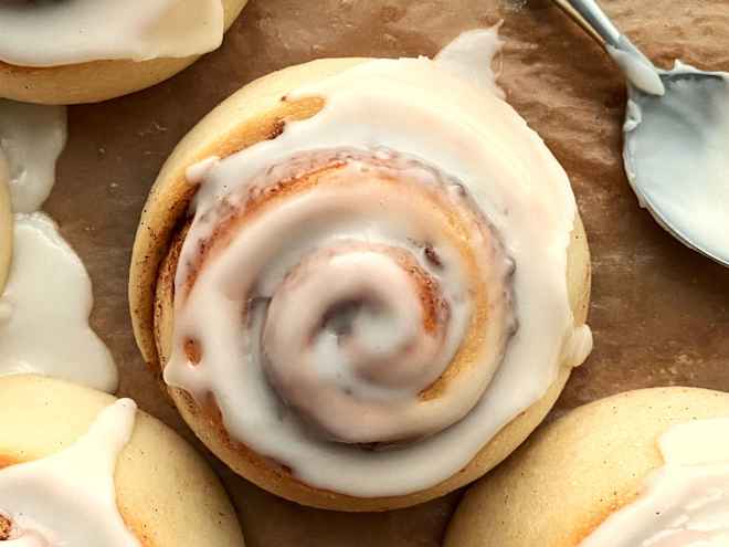 Once You Try My Brilliant Trick for Pillsbury Cinnamon Rolls, You’ll Never Bake a Can Another Way