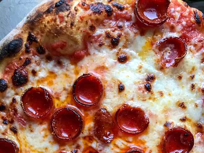 This Brilliant Countertop Pizza Oven Makes Pies as Good as My Favorite NYC Shop