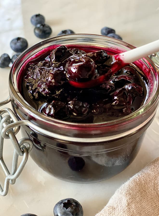 Jammy Blueberry Compote Tastes Good with Everything
