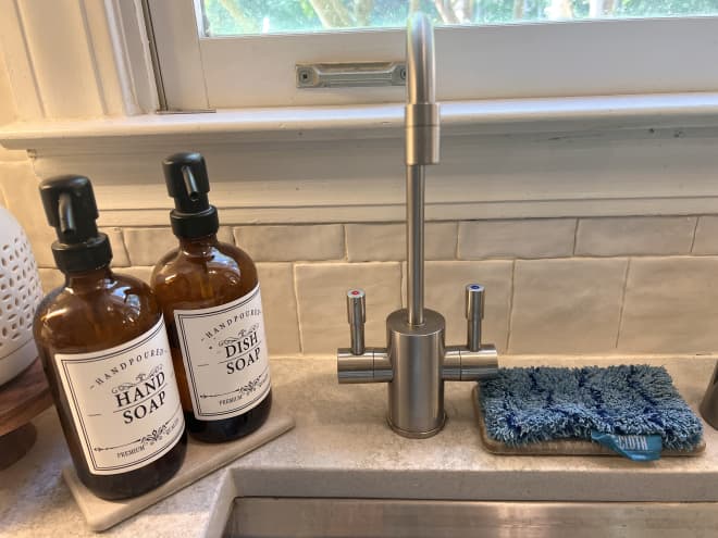 I Swear by This Dish Washing Trick My Mom Taught Me When I Was a Kid