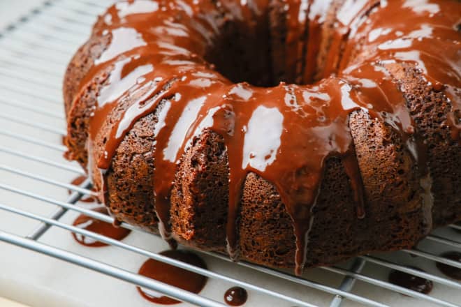 Ree Drummond&apos;s &;quot;Top Secret&;quot; Baking Trick Makes Boxed Mix Taste 100x Better