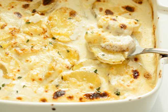 The Julia Child Cheesy Potato Side Dish I'm Definitely Making for Thanksgiving
