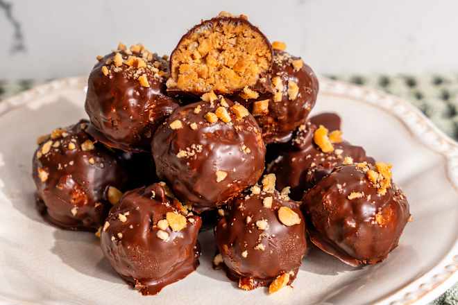 I Tried Joanna Gaines’ No-Bake Peanut Butter Balls