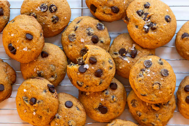 I Made Taylor Swift’s Favorite Pumpkin Chocolate Chip Cookies
