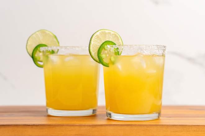 Matthew McConaughey’s “Hot Pants” Margarita Is My New Favorite Tequila Cocktail (5 Ingredients!)