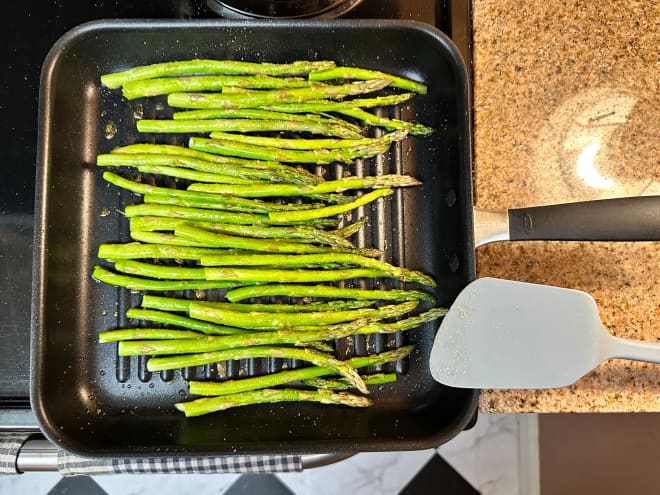 I Never Thought I Needed a Grill Pan, But the OXO “Great” Grill Pan Completely Changed My Mind