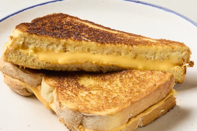 The Simple Cooking Trick for the Most Perfect Grilled Cheese
