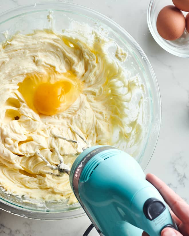 This Shockingly Simple “Paper Plate” Trick Prevents Messy Hand Mixer