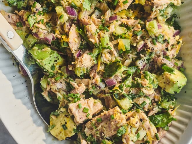 Forget Mayo: Avocado Tuna Salad Is Just as Creamy