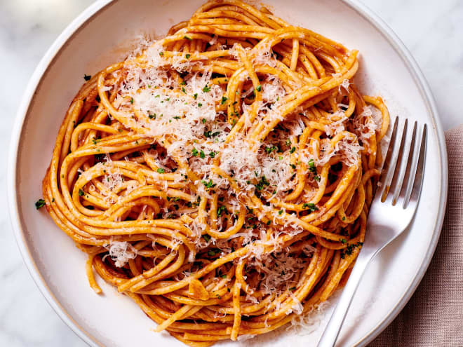 I Just Found a Jarred Pasta Sauce That Tastes Just Like the One at My Favorite Italian Restaurant (for $6!)