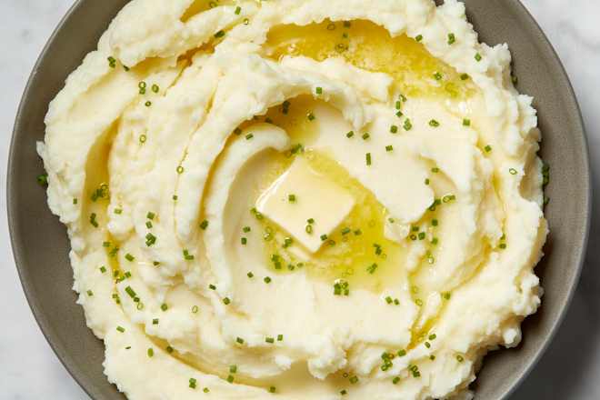 My Dad’s Clever Trick for Making Instant Mashed Potatoes Taste Homemade (He Fooled Our Entire Family)
