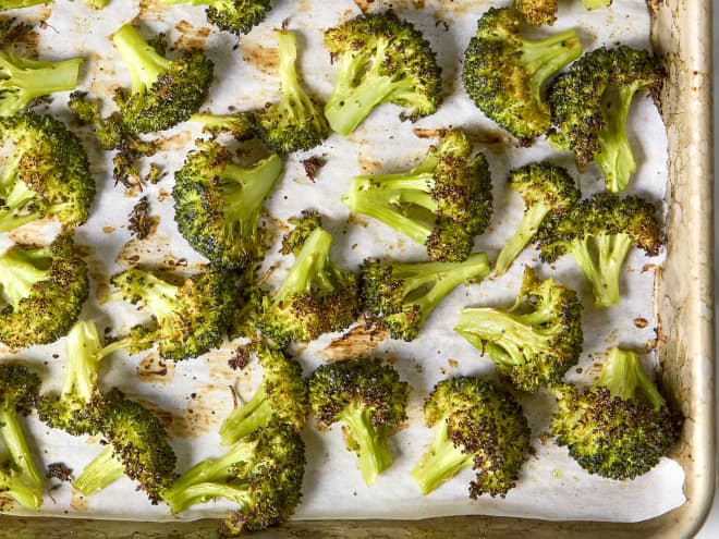 The Restaurant Trick for Making Roasted Broccoli Taste Ridiculously Good