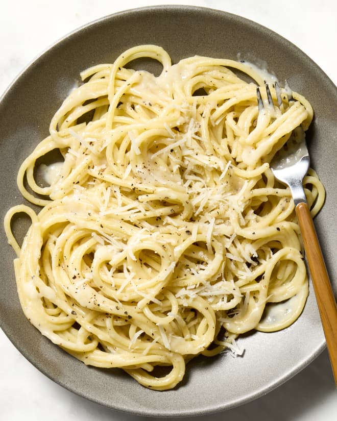 This Creamy‚ 3-Ingredient Pasta Will Instantly Transport You to Rome