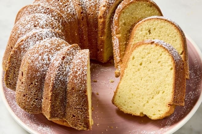 The Old-Fashioned Cake I've Been Making for Over 15 Years (Everyone Loves It)