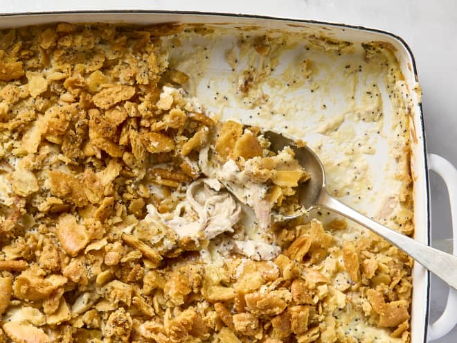 This 6-Ingredient Creamy Chicken Is the Most Comforting Dinner I Know