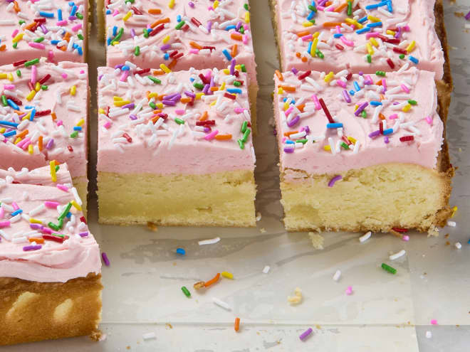 35 Irresistible Dessert Bars Everyone Will Love