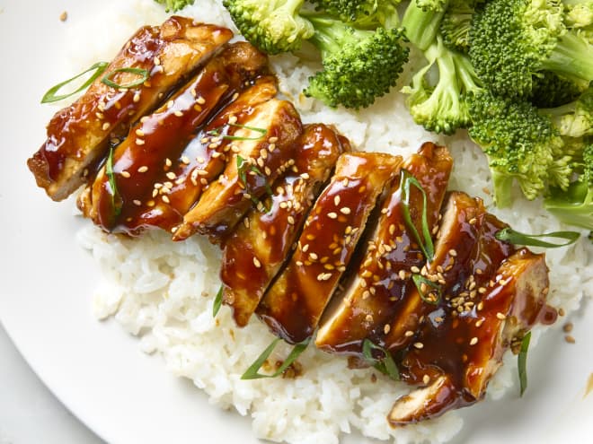 You Just Need 15 Minutes to Make This Super Popular Japanese Chicken Dinner