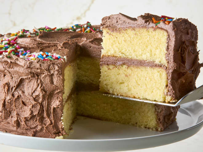 My Simple Swap for Vegetable Oil That Makes Boxed Cake Mix Taste 1000x Better