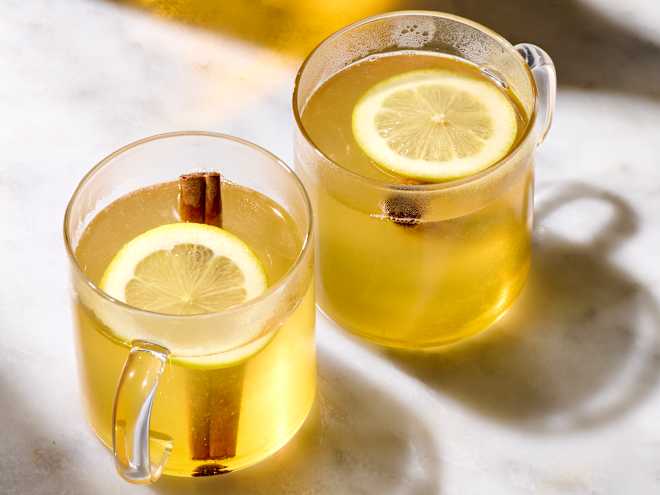 This 3-Ingredient Honey Cocktail Will Definitely Cure Whatever Ails You