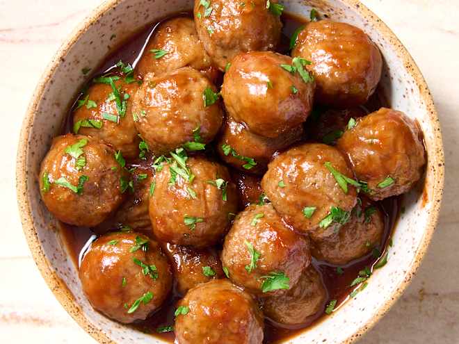 These Old-School 3-Ingredient Meatballs Are Always the First Thing Gone