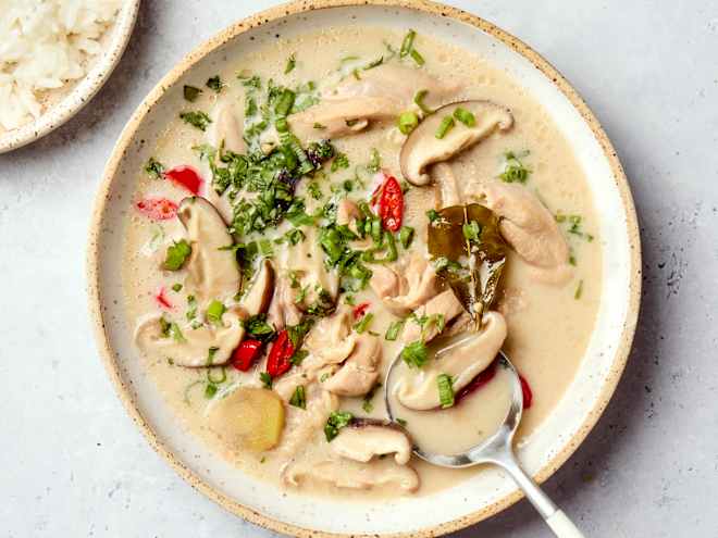 My Grandma Taught Me How to Make This Beloved Thai Soup