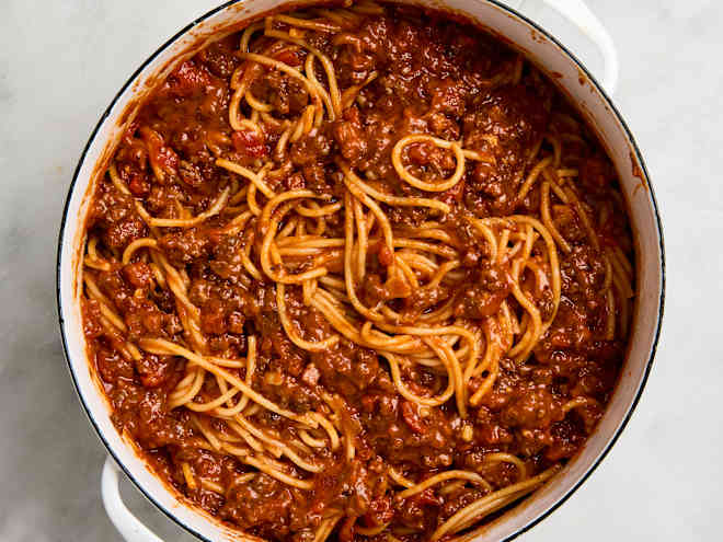 This Weeknight Bolognese Taste Like It's Been Simmering for Hours on a Sunday