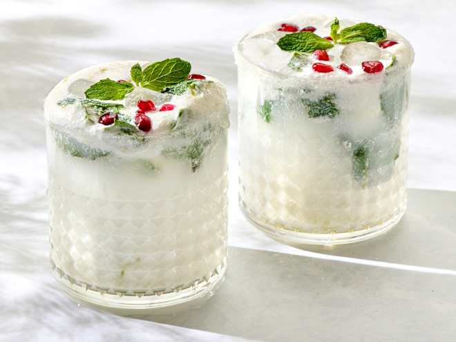 "White Christmas Mojitos" Are All We're Dreaming of This Month