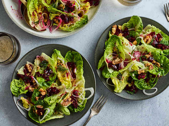 My 4-Ingredient Homemade Salad Dressing Always Gets the Most Rave Reviews