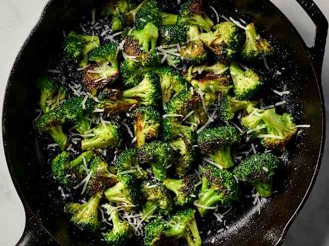 The 5-Ingredient Broccoli Side Dish I Make Every Single Week