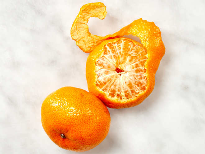 I Just Learned the Most Brilliant Way to Cut an Orange