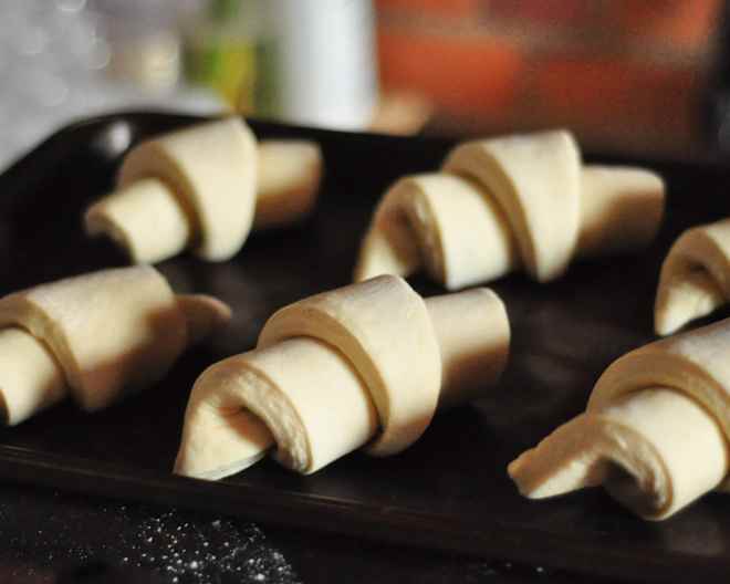 This Is the Cutest Pillsbury Crescent Roll Trick I've Ever Seen
