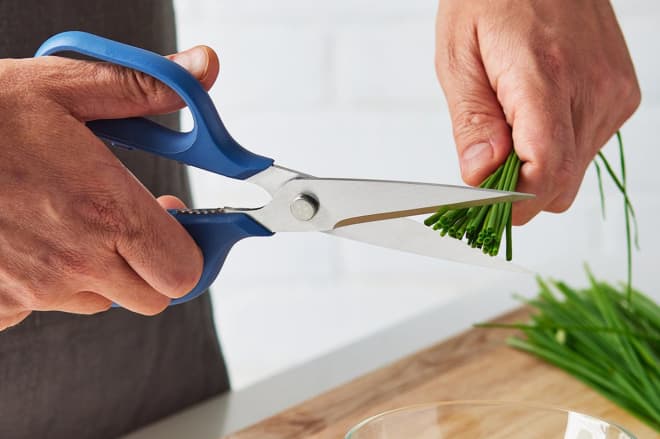 The $15 Kitchen Shears That Keep Selling Out Are Back in Stock — But You Better Act Fast