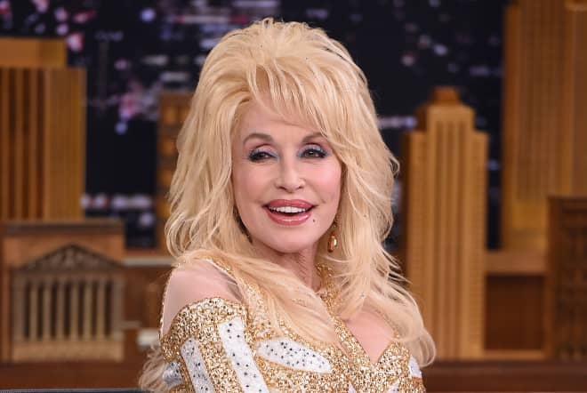 Dolly Parton&apos;s “Adorable” Butterfly-Shaped Tray Has Shoppers Rushing to Find It