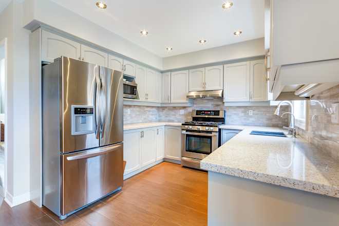 6 Kitchen “Icks” Making Your Home Look Instantly Outdated, According to Designers