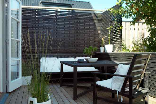 IKEA Quietly Discounted This Modern Backyard Gem