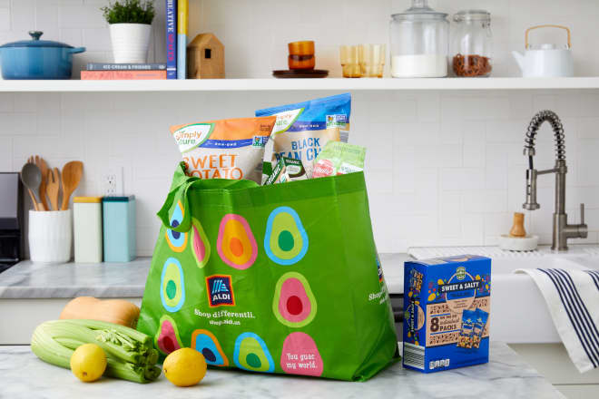 We Gave a Registered Dietitian $15 to Buy Her Favorite Aldi Groceries — and Were Shocked By How Much She Got