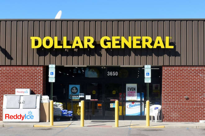 This Vintage-Inspired ‘Nutcracker’ $1 Gem at Dollar General Is So Cute