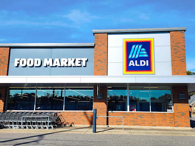 Aldi Is Selling Outdoor Deck Boxes for Only $50