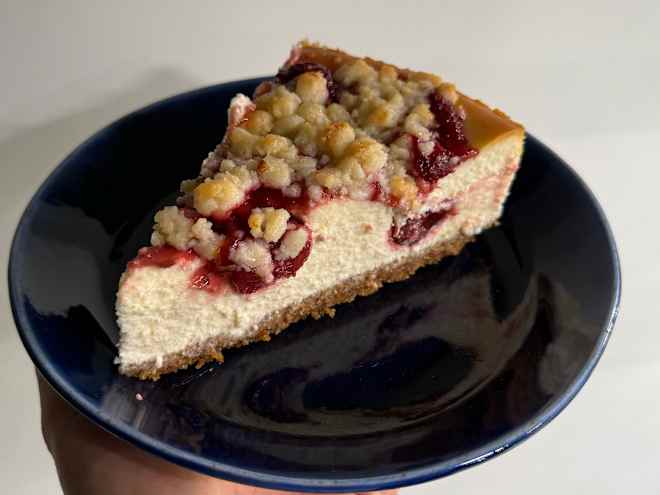 I Tried the New Costco Bakery Find Everyone’s Talking About, and It’s Absolutely Perfect for Summer