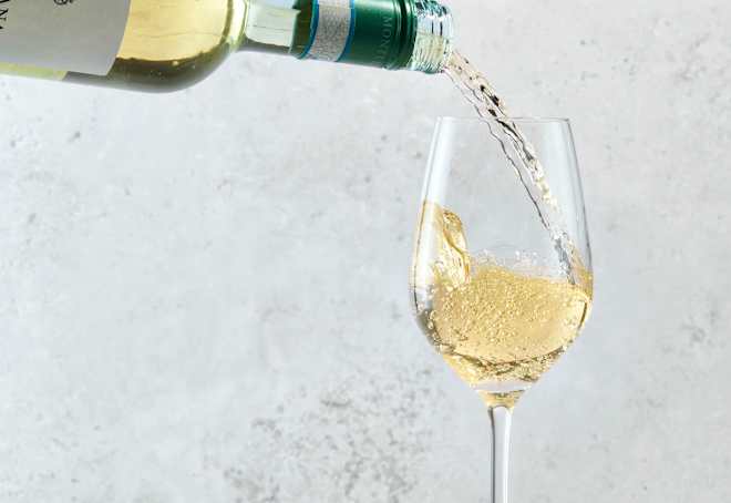 People Are Adding Frozen Jalapeños to Rosè and Sauvignon Blanc