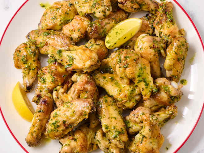 This Secret Sauce Guarantees the Most Delicious Chicken