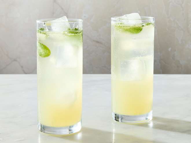 Meet the "So Refreshing" Summer Cocktail I'm Sipping After 5pm