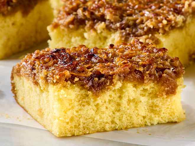 "Lazy Daisy Cake" Is the Vintage Dessert I Make Twice a Month (So Fluffy!)