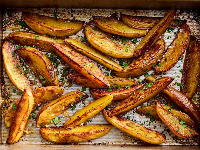 The Old-School Restaurant Trick for Making “Vesuvio Potatoes”