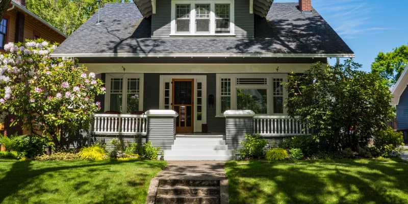 Old House Renovation Tips How To Renovate Old Houses Apartment Therapy