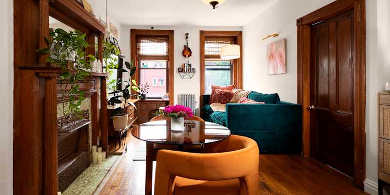 Walmart's Mid-Century Modern Lamp Is Only $18 and Gorgeous