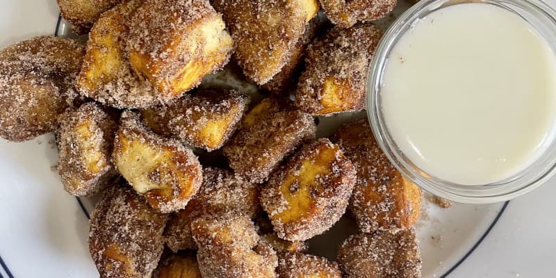 Auntie Anne's Copycat Cinnamon Sugar Pretzel Bites (Nuggets) with