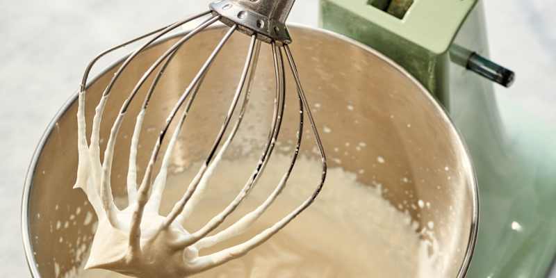 What Mixer Speed for Whipped Cream: Perfect Texture Every Time